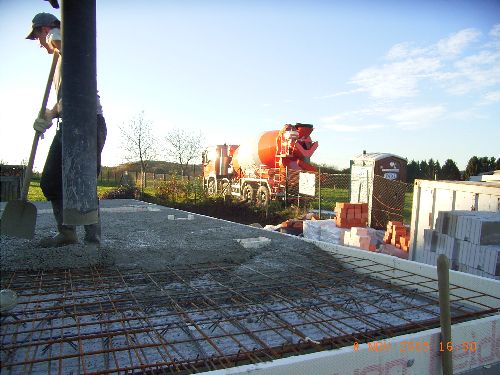 Kellerdecke wird gegossen
